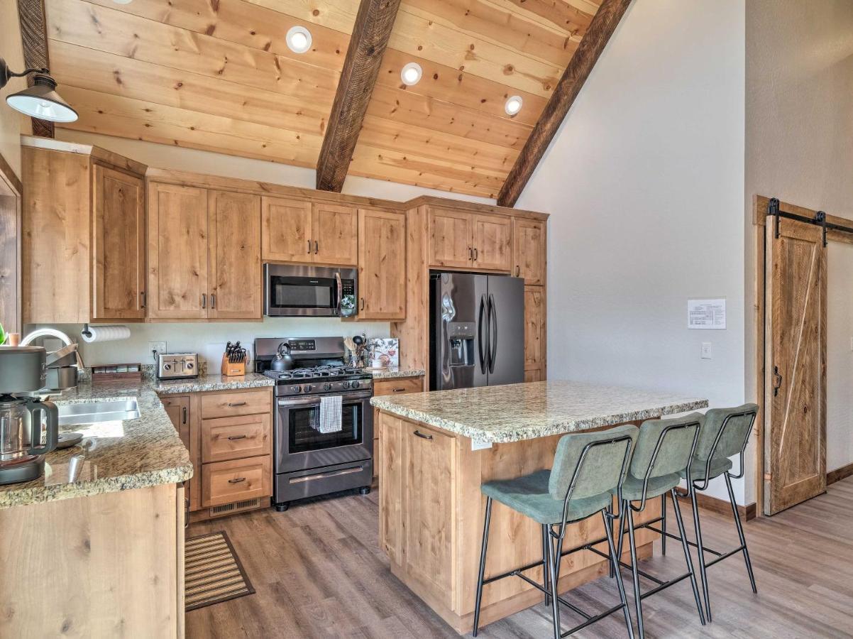 Luxury Retreat Custom Mi-Wuk Village Cabin! Esterno foto