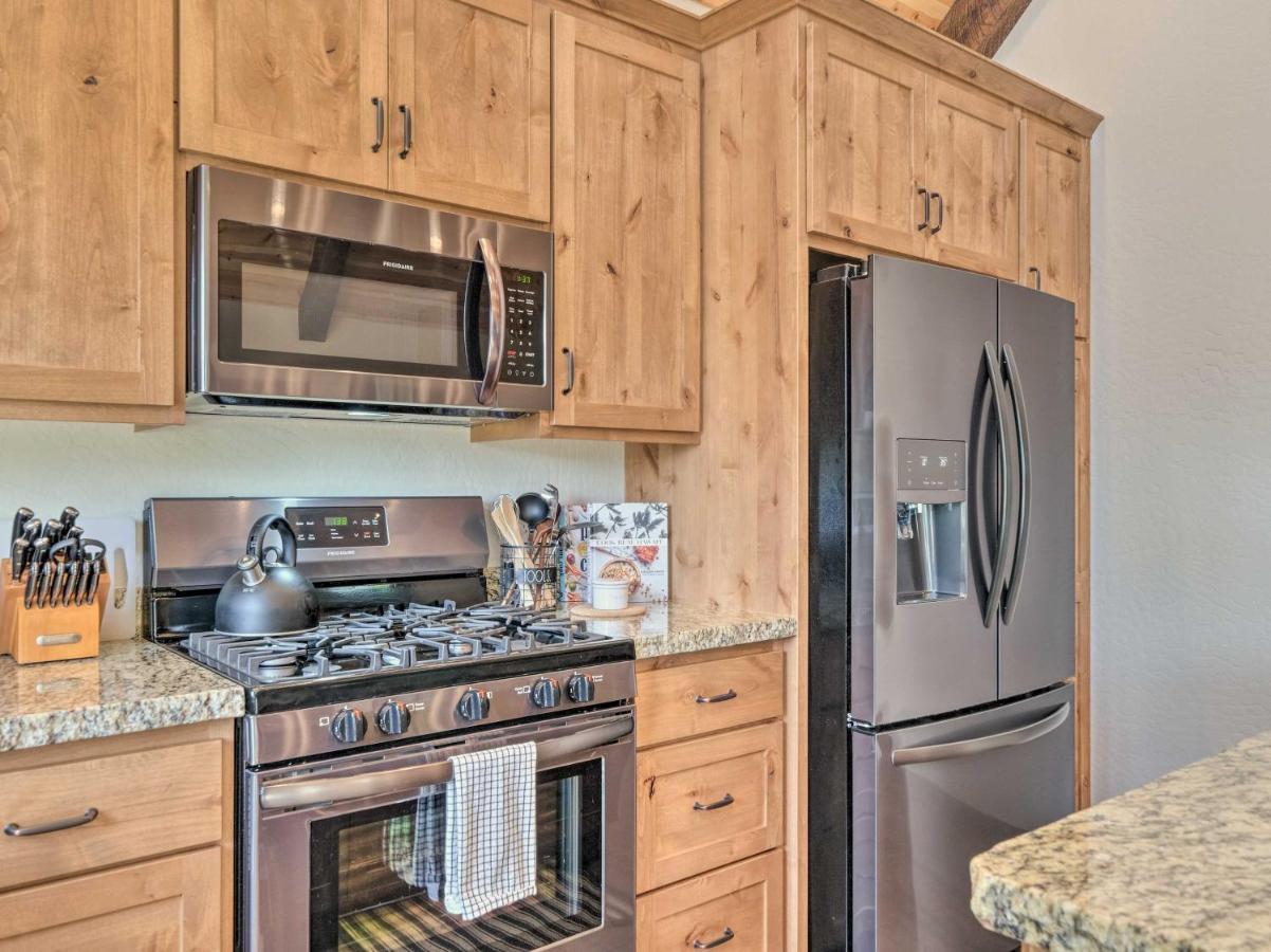 Luxury Retreat Custom Mi-Wuk Village Cabin! Esterno foto